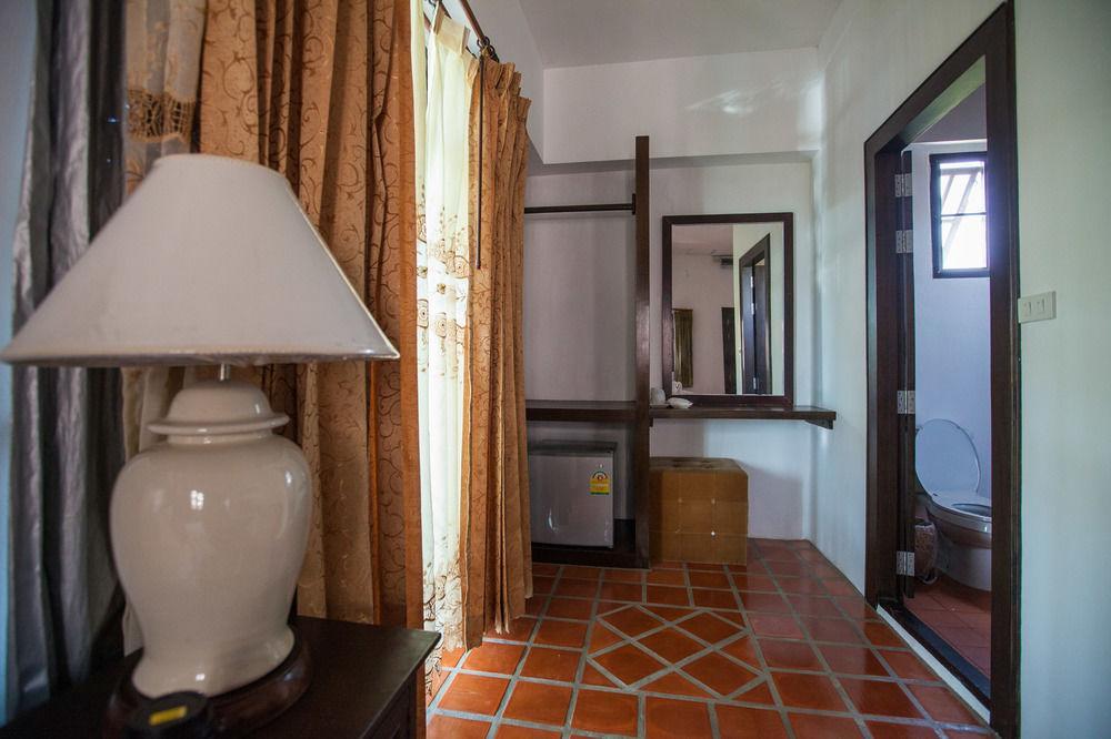 Come Chiangmai Lanna Boutique House Bed & Breakfast Chiang Mai Dış mekan fotoğraf