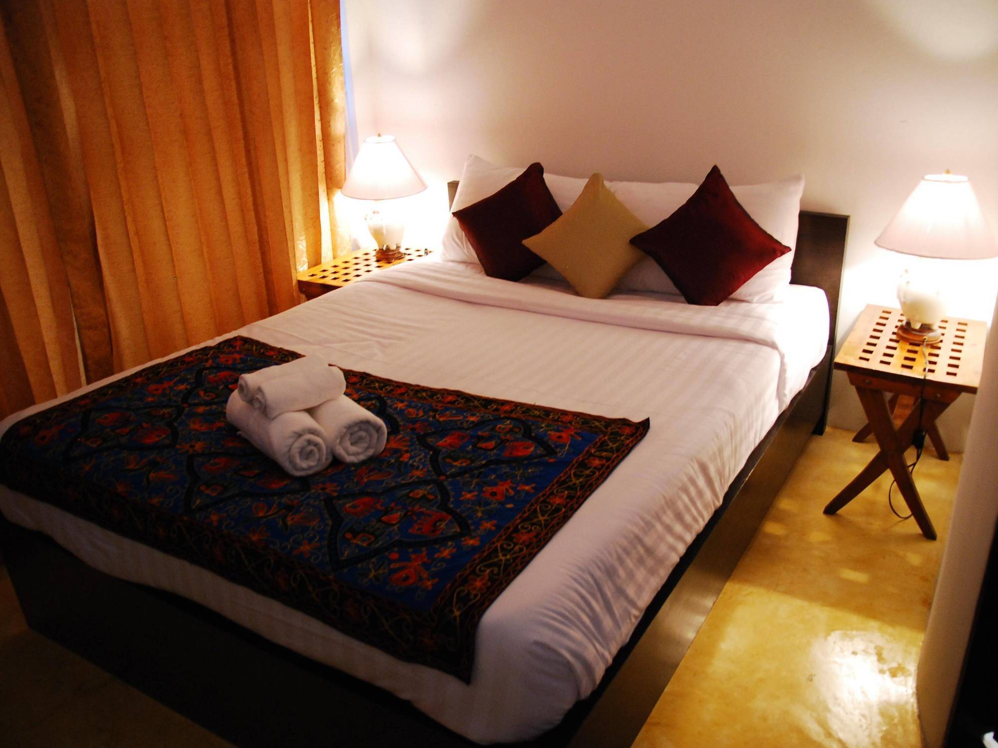 Come Chiangmai Lanna Boutique House Bed & Breakfast Chiang Mai Dış mekan fotoğraf